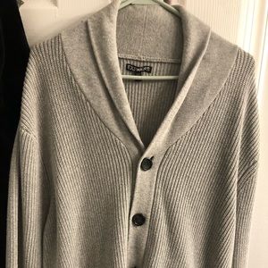 Express Men’s Cardigan Sweater size XL